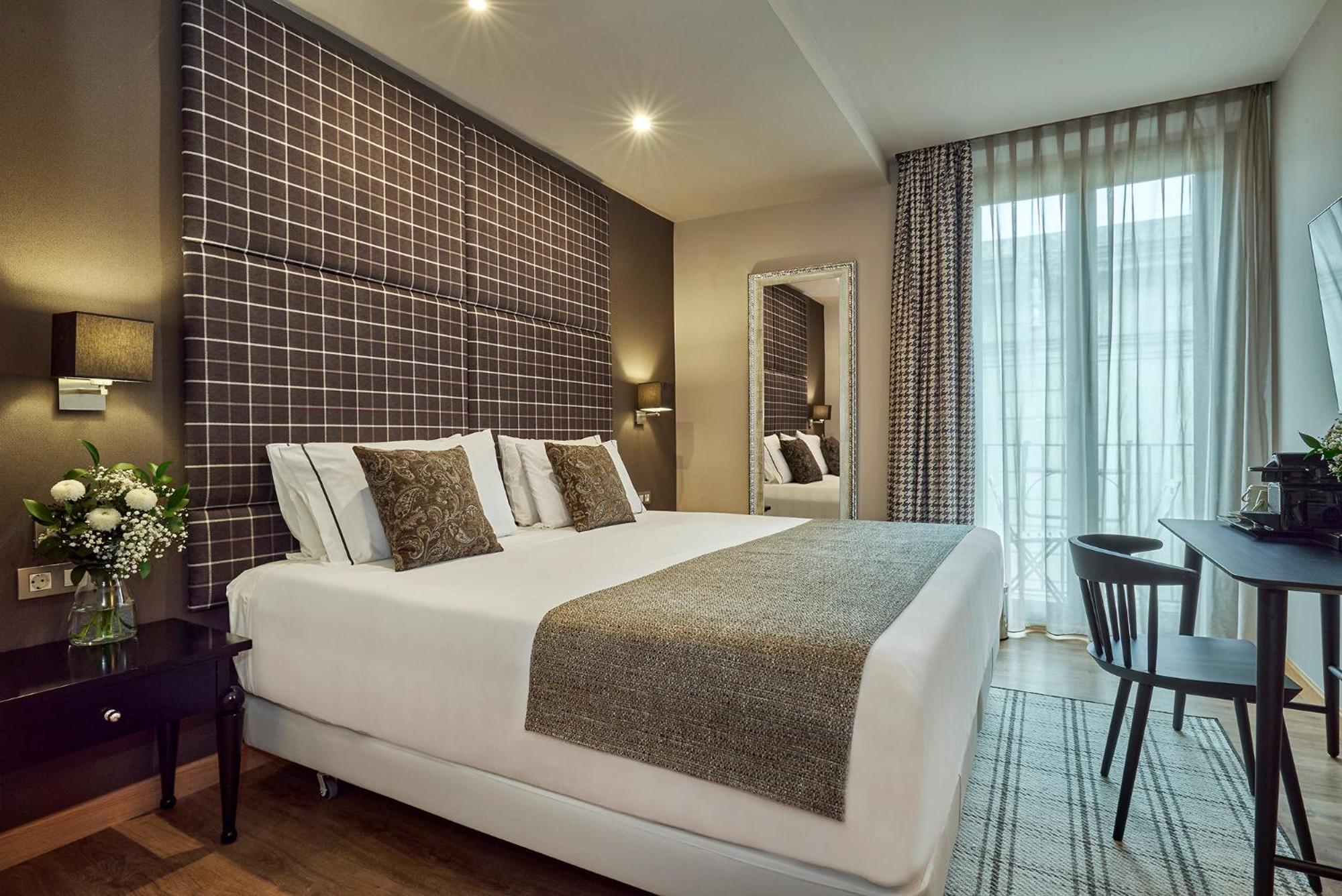 Hesperia Barcelona Barri Gotic Hotel Ngoại thất bức ảnh