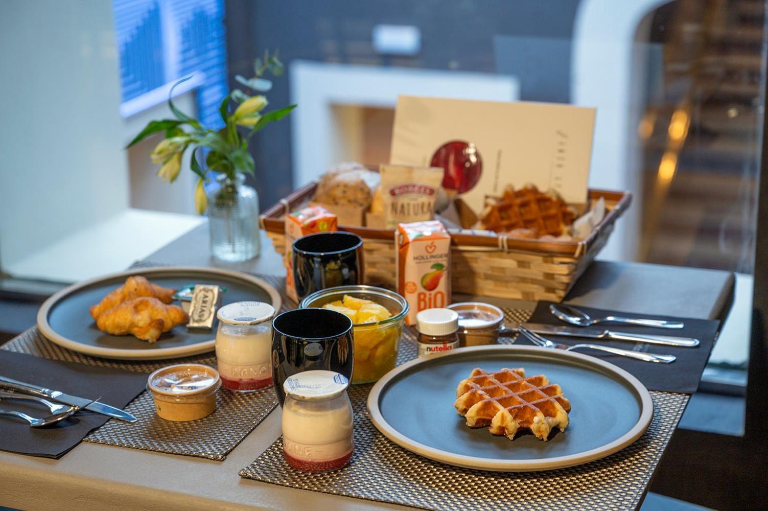 Hesperia Barcelona Barri Gotic Hotel Ngoại thất bức ảnh