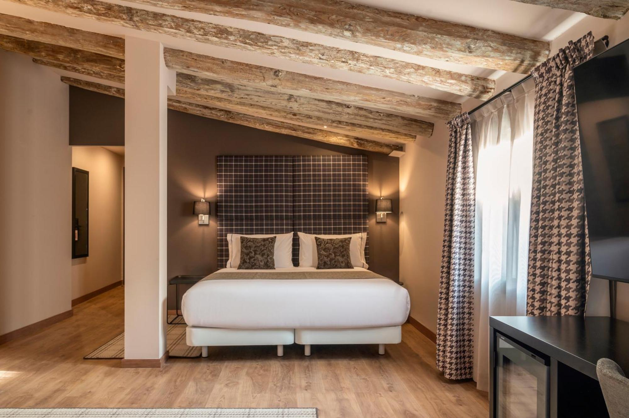 Hesperia Barcelona Barri Gotic Hotel Ngoại thất bức ảnh